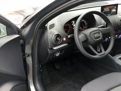 Автомобиль Audi A3 седан для аренды в Шверине