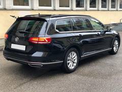 Автомобиль Volkswagen Passat Универсал для аренды в Бремене