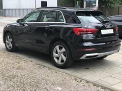 Автомобиль Audi Q3 для аренды в Германии